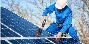 Installation Maintenance Panneaux Solaires Photovoltaïques à Menditte
